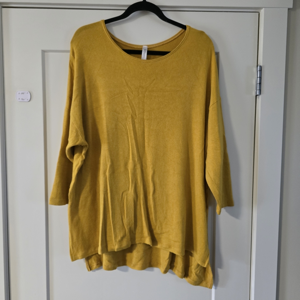 Gilmore Mustard Tunic Top